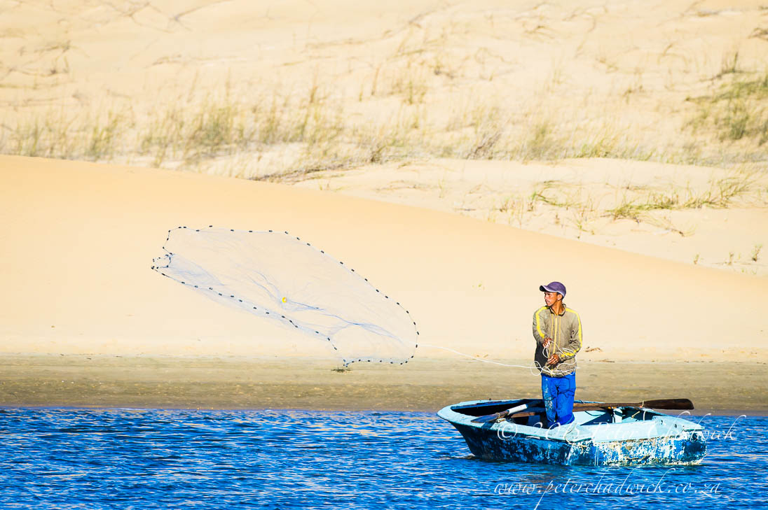 Small-Scale Fishers_©PeterChadwick_AfricanConservationPhotographer